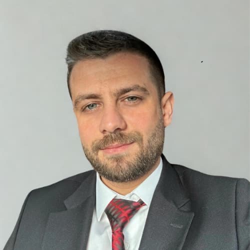 Muhammed Yalçın – Almanca Öğretmeni ve Dil Eğitimi Uzmanı